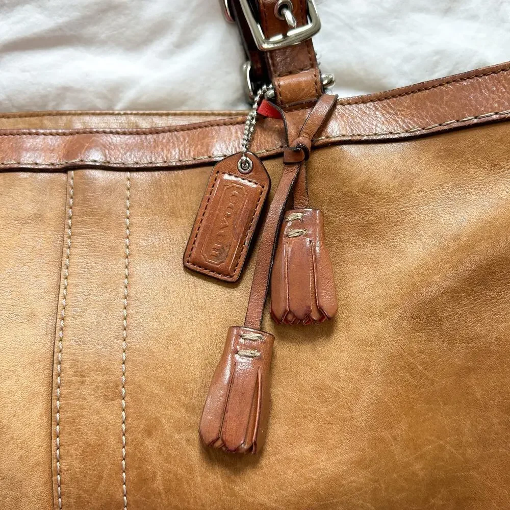 Vintage Y2K Authentic Coach Legacy Carryall Large Tan Beige Leather Tote Bag